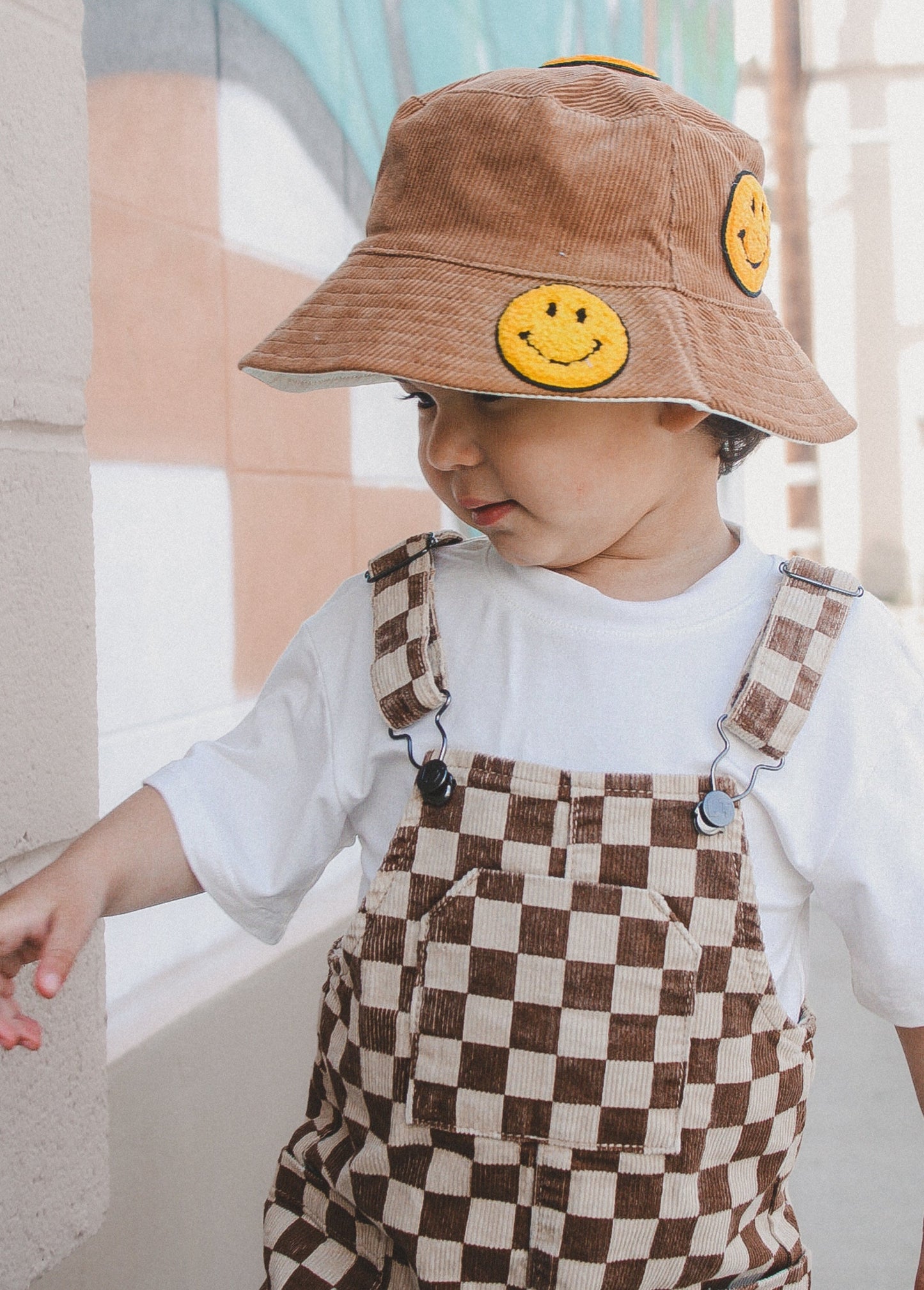 Smiley Bucket Hat Tan