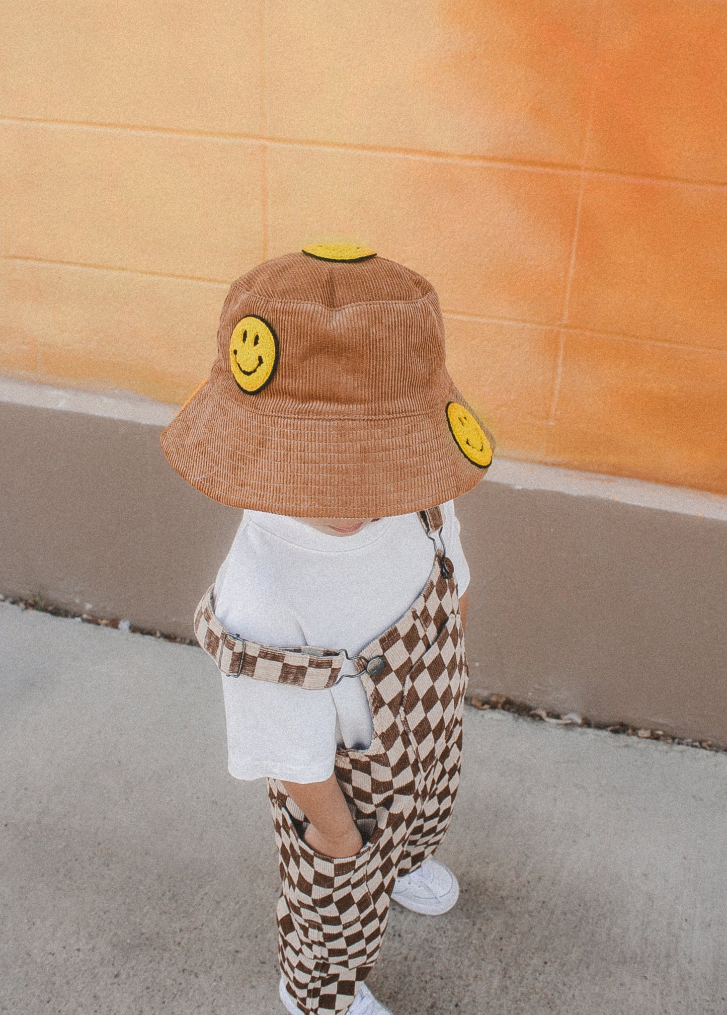 Smiley Bucket Hat Tan