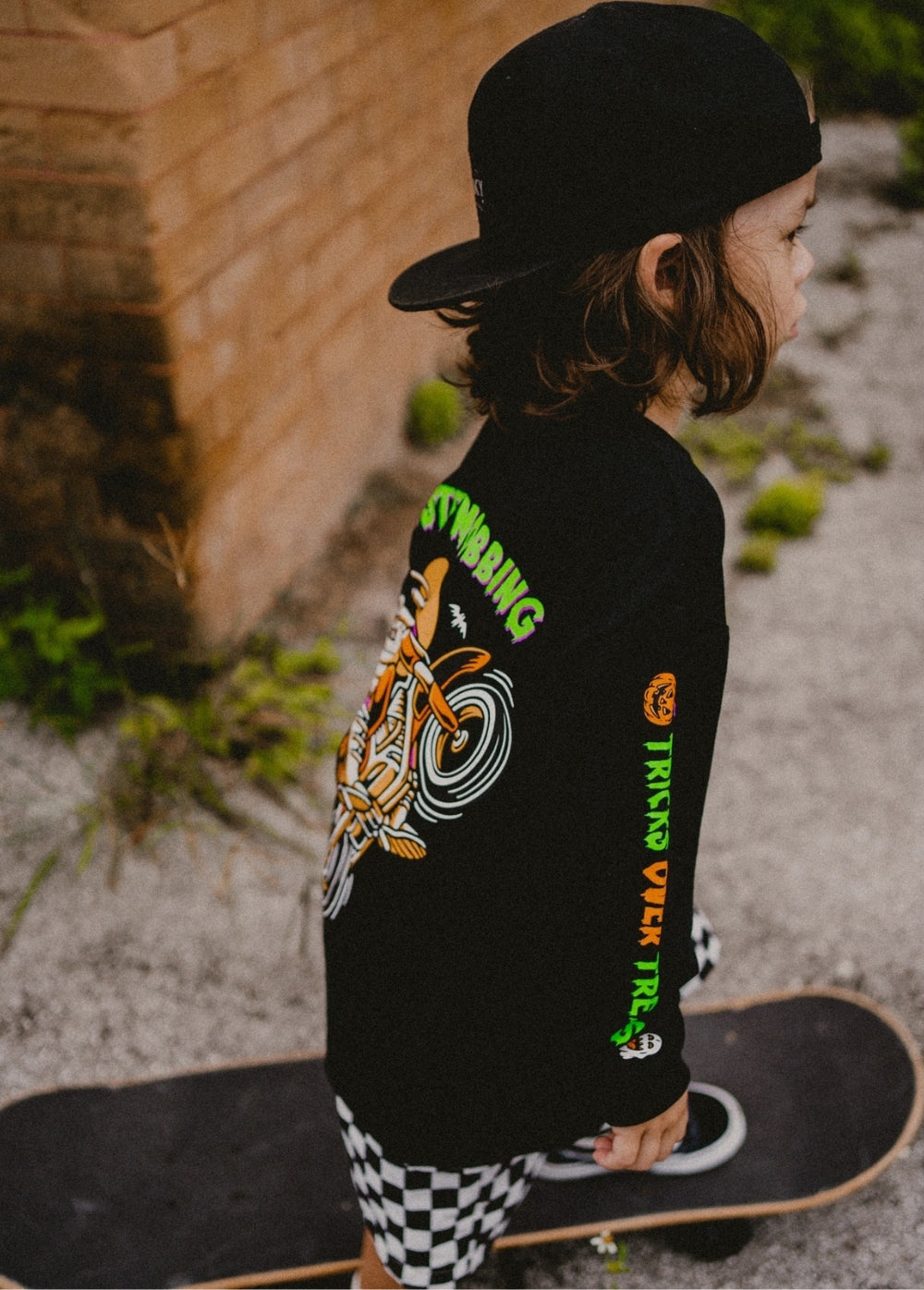 Monster Mobbing Long Sleeve